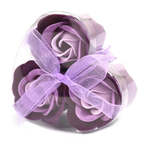 Såpeeske lavendelroser - hjerteformet boks med lilla såperoser og behagelig lavendel