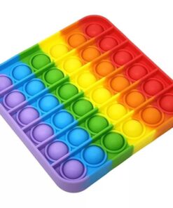 Kvadratisk Pop-It Fidget leke i regnbuens farger som kjent fra TikTok